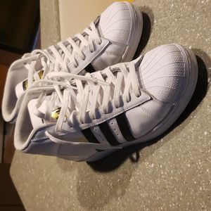 Adidas shell toes